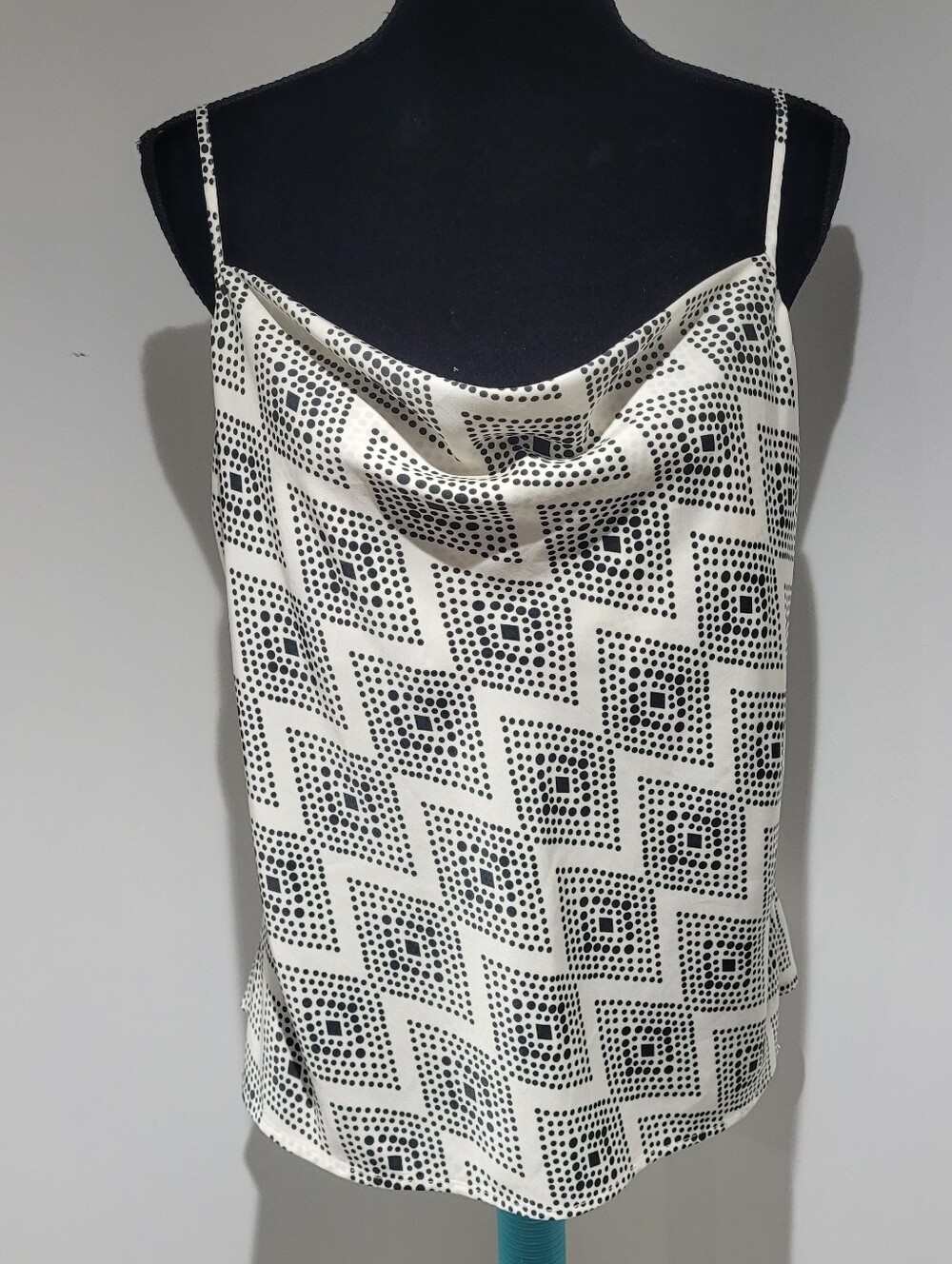 Banana Republic Women's Cowl Neck Geometric Print Cami Large Black Cream